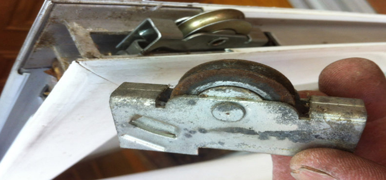 screen door roller repair in Port Hueneme